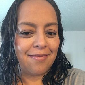 Meet your Posher, Karla